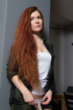 Redhead Hottie Babe Mia Sol-00