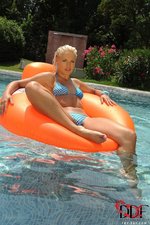 Karina O Looks More Than Awesome-08