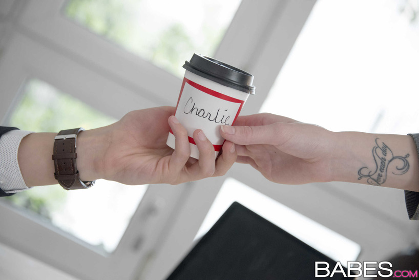 I'm The Captain Now-03