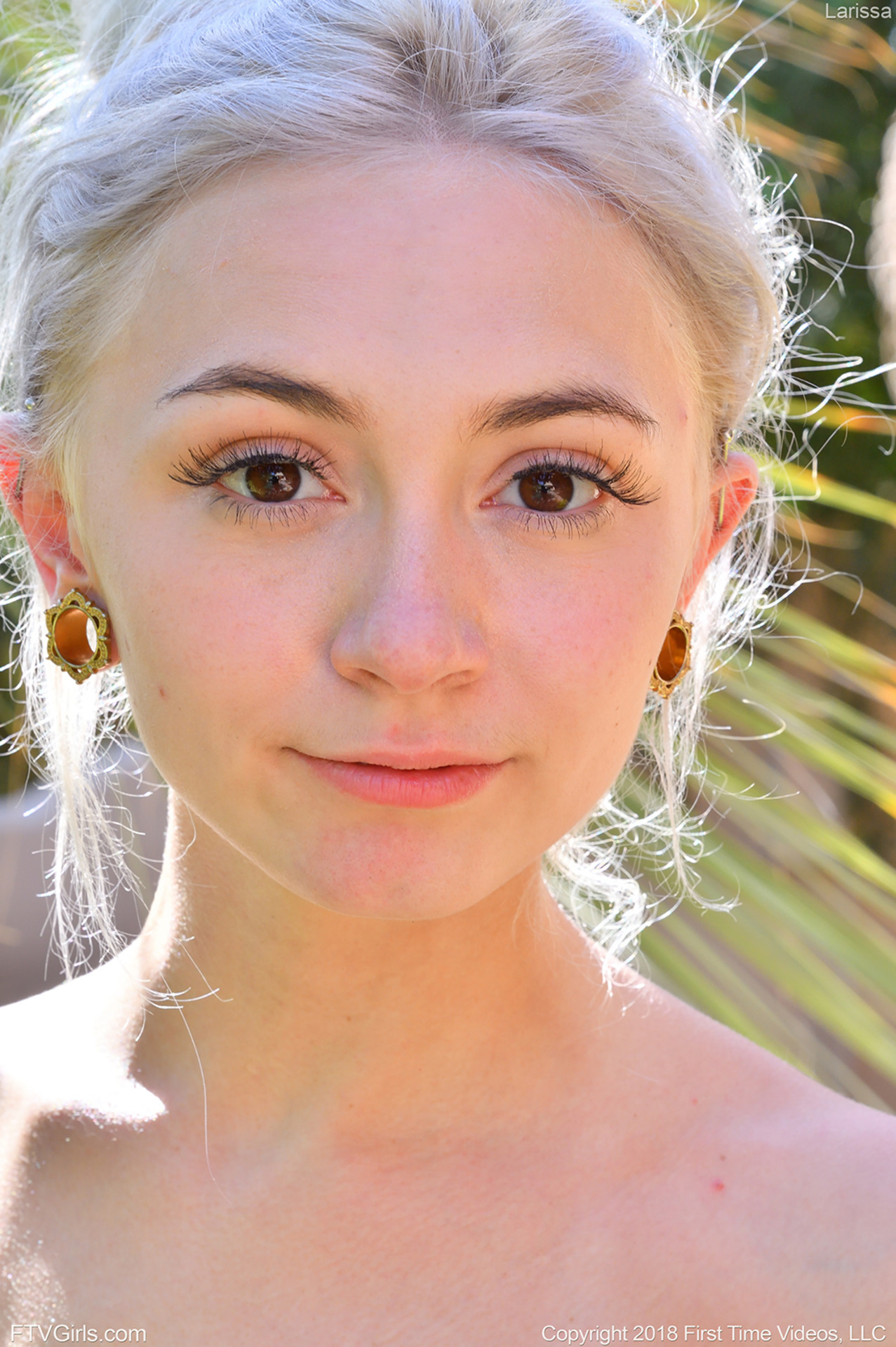 Intimate Closeups-17