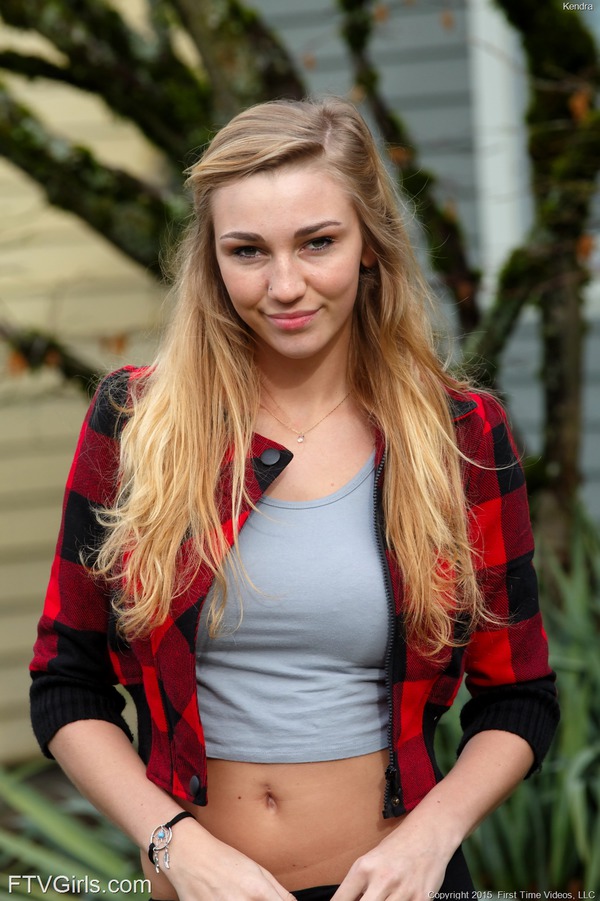 Kendra Sunderland College Freshman-02