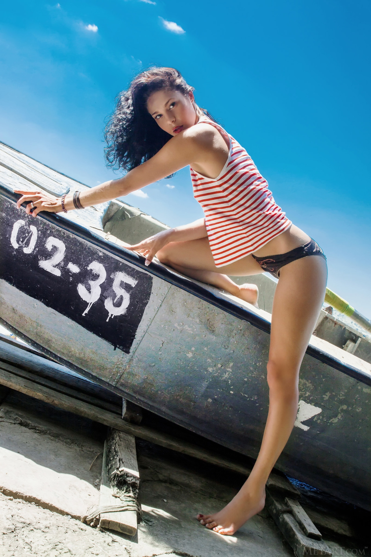 Sexy Callista B Shows Her Gorgeous Body-03