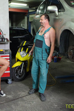Mature Mechanic Fixes Both A Broken Car And A Sex-hungry Cutie-08