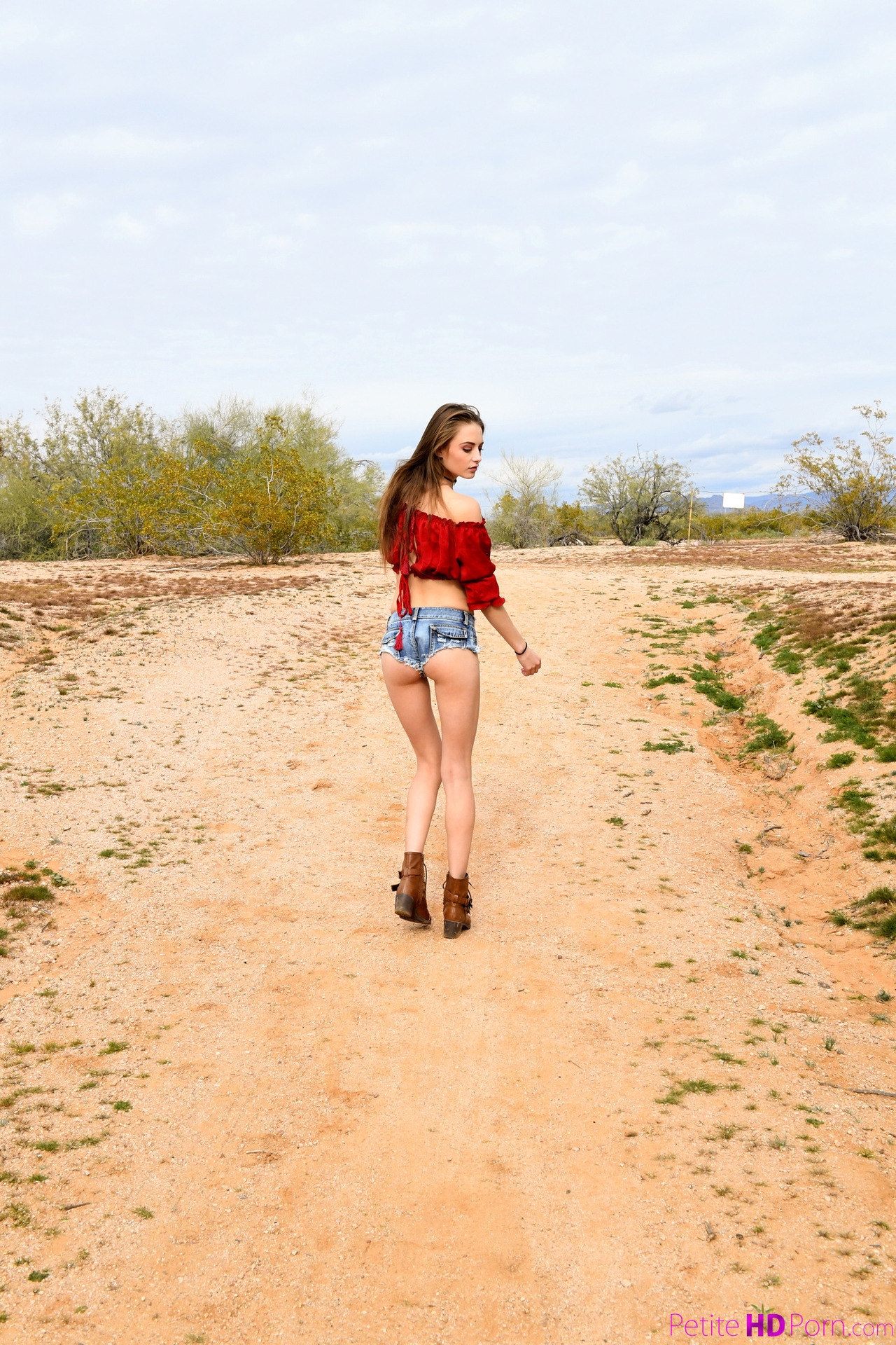 Kyler Quinn is as horny as she is sexy-10