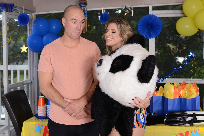 Mascot Fucking MILF-02